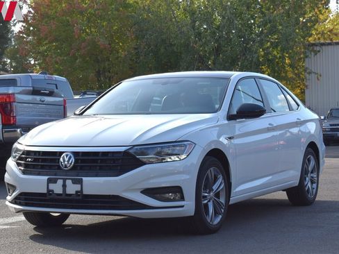 Used 2019 Volkswagen Jetta R-Line image 8
