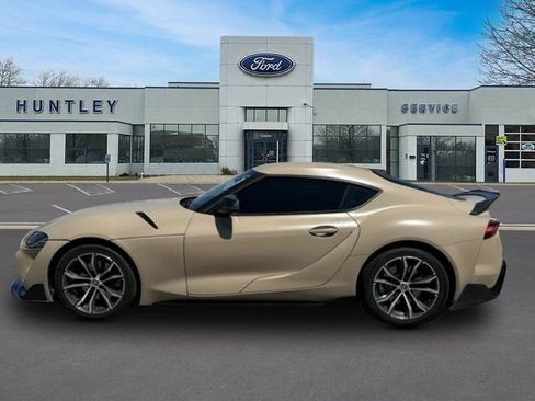 Used 2021 Toyota Supra w/ Safety & Technology Package RWD image 6