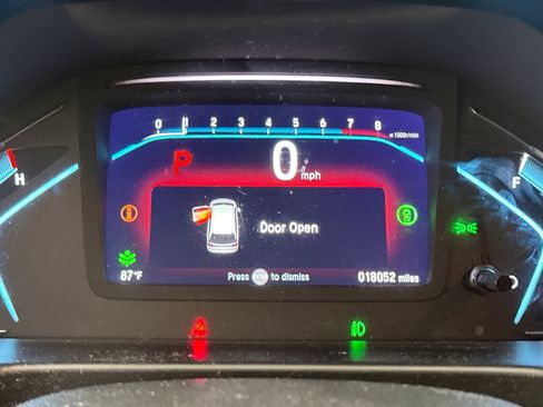Used 2024 Honda Odyssey EX-L image 10