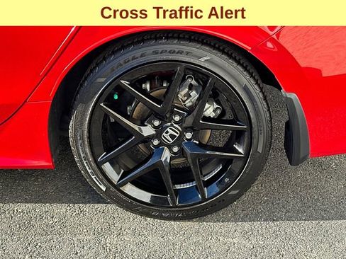 Used 2025 Honda Civic Sport image 9