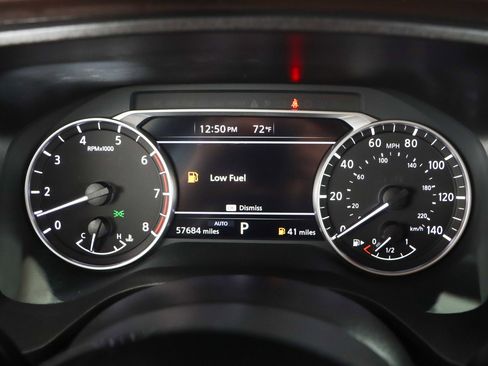 Used 2023 Nissan Rogue SV image 15