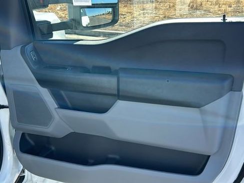 New 2025 Ford F350 XL w/ XL Chrome Package image 18