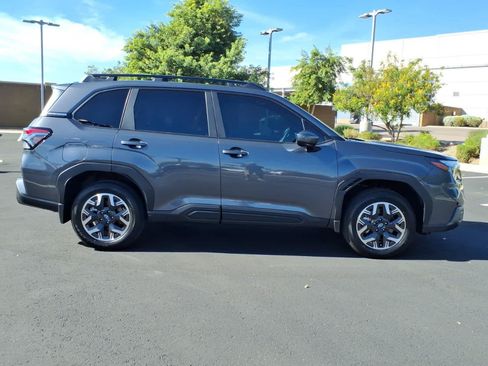 New 2026 Subaru Forester Premium AWD/4WD image 7