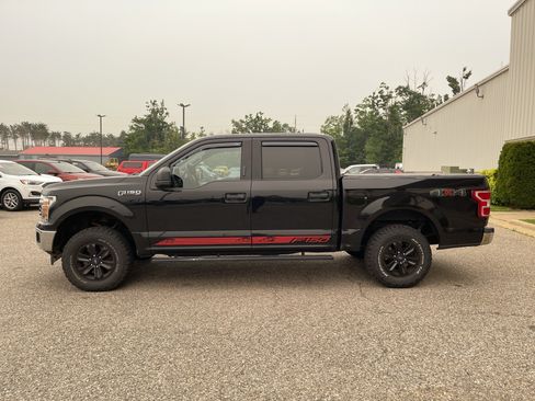 Used 2018 Ford F150 XLT w/ Trailer Tow Package AWD/4WD image 7