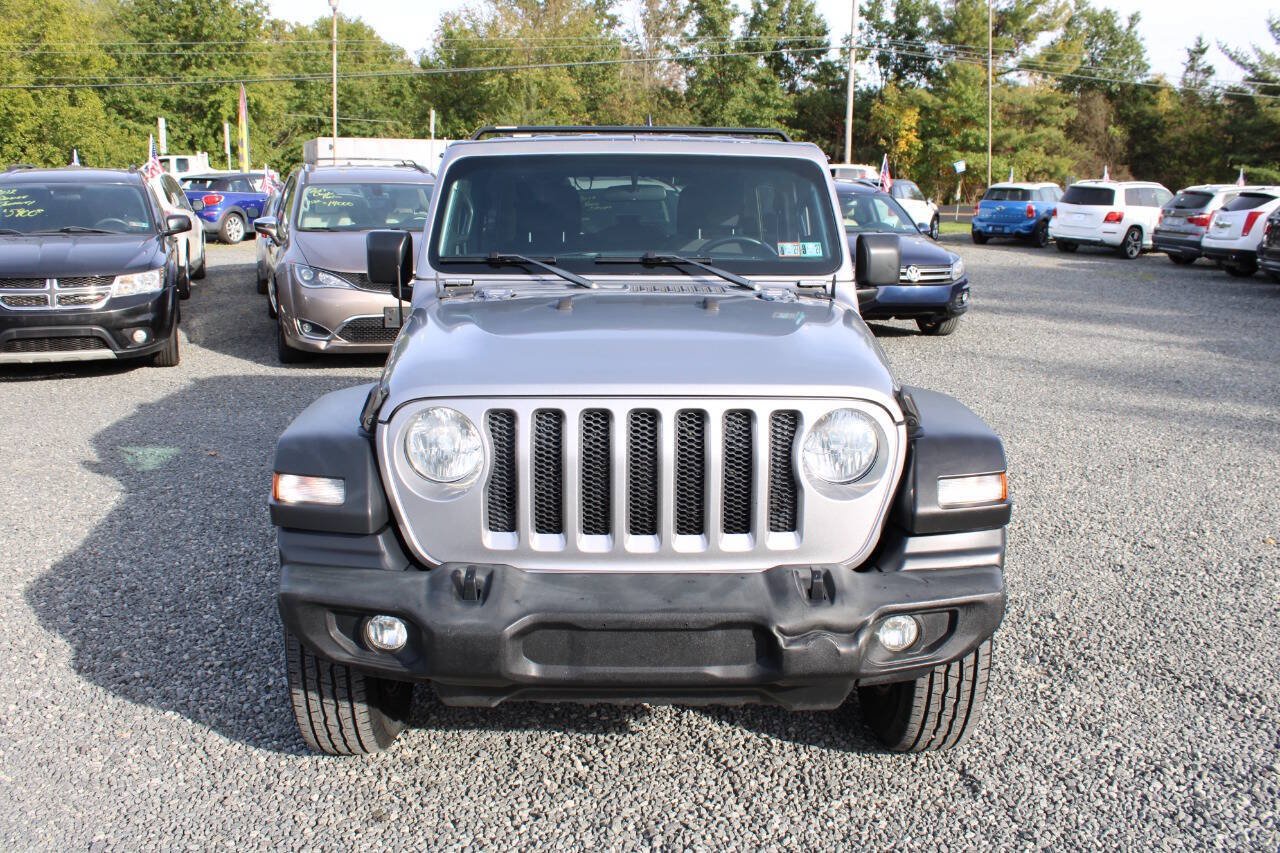 Used 2019 Jeep Wrangler Unlimited Sport S AWD/4WD image 3