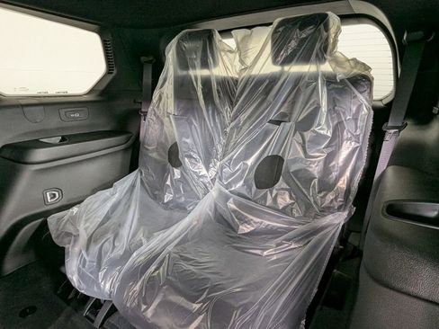 New 2025 Jeep Grand Cherokee L Altitude RWD image 28