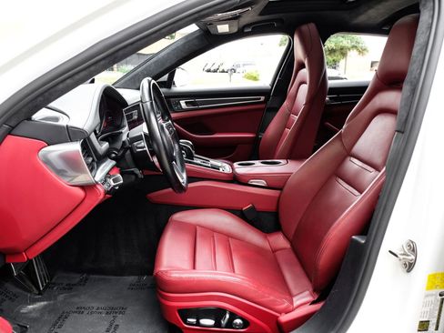 Used 2020 Porsche Panamera GTS AWD/4WD image 3