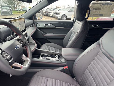 New 2026 Ford Explorer ST-Line w/ ST-Line Street Pack image 21