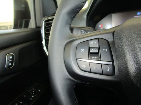 Used 2024 Ford Ranger XLT w/ FX4 Off-Road Package image 36