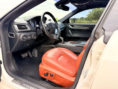 Used 2019 Maserati Ghibli image 17