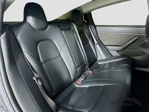 Used 2018 Tesla Model 3 Long Range image 35