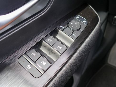 New 2026 Nissan Kicks SV AWD/4WD image 16