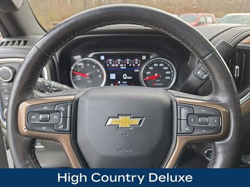 Used 2019 Chevrolet Silverado 1500 High Country image 4