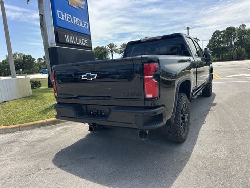 New 2026 Chevrolet Silverado 2500 High Country w/ Midnight Edition AWD/4WD image 6
