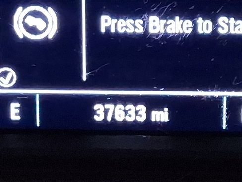 Certified 2024 GMC Sierra 3500 Pro w/ Convenience Package image 4