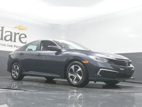 Used 2019 Honda Civic LX image 2