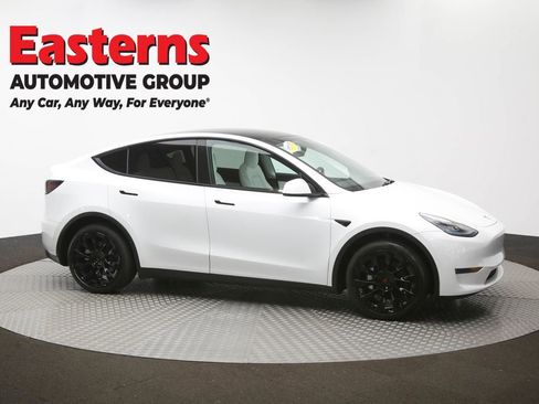 Used 2020 Tesla Model Y Long Range image 43