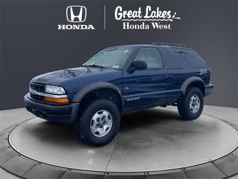Used 2002 Chevrolet Blazer LS w/ Preferred Equipment Group image 1