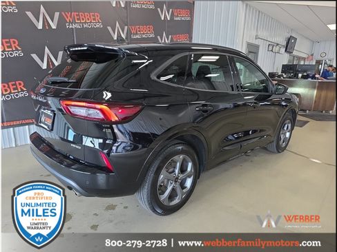 Used 2024 Ford Escape ST-Line w/ Tech Pack #1 AWD/4WD image 5