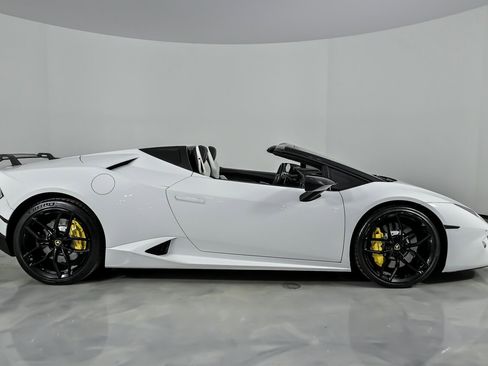 Used 2018 Lamborghini Huracan LP 580-2 image 14