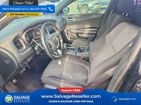 Used 2018 Dodge Charger R/T RWD image 9