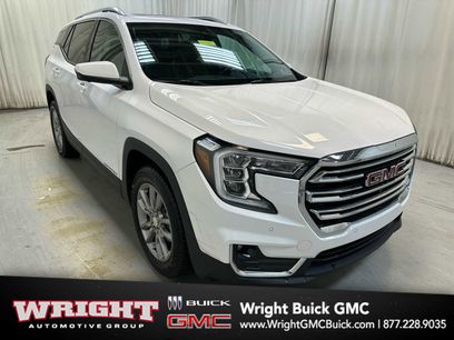 Used 2022 GMC Terrain SLT w/ Infotainment Package II