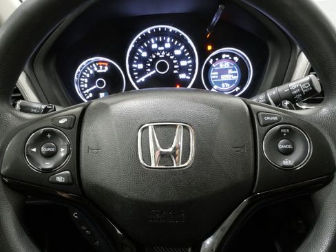 Used 2016 Honda HR-V EX image 18