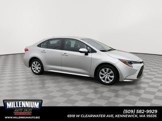 Used 2024 Toyota Corolla LE video 1