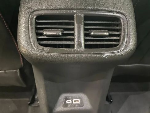 Used 2023 Buick Envision Essence w/ Sport Touring Package AWD/4WD image 30