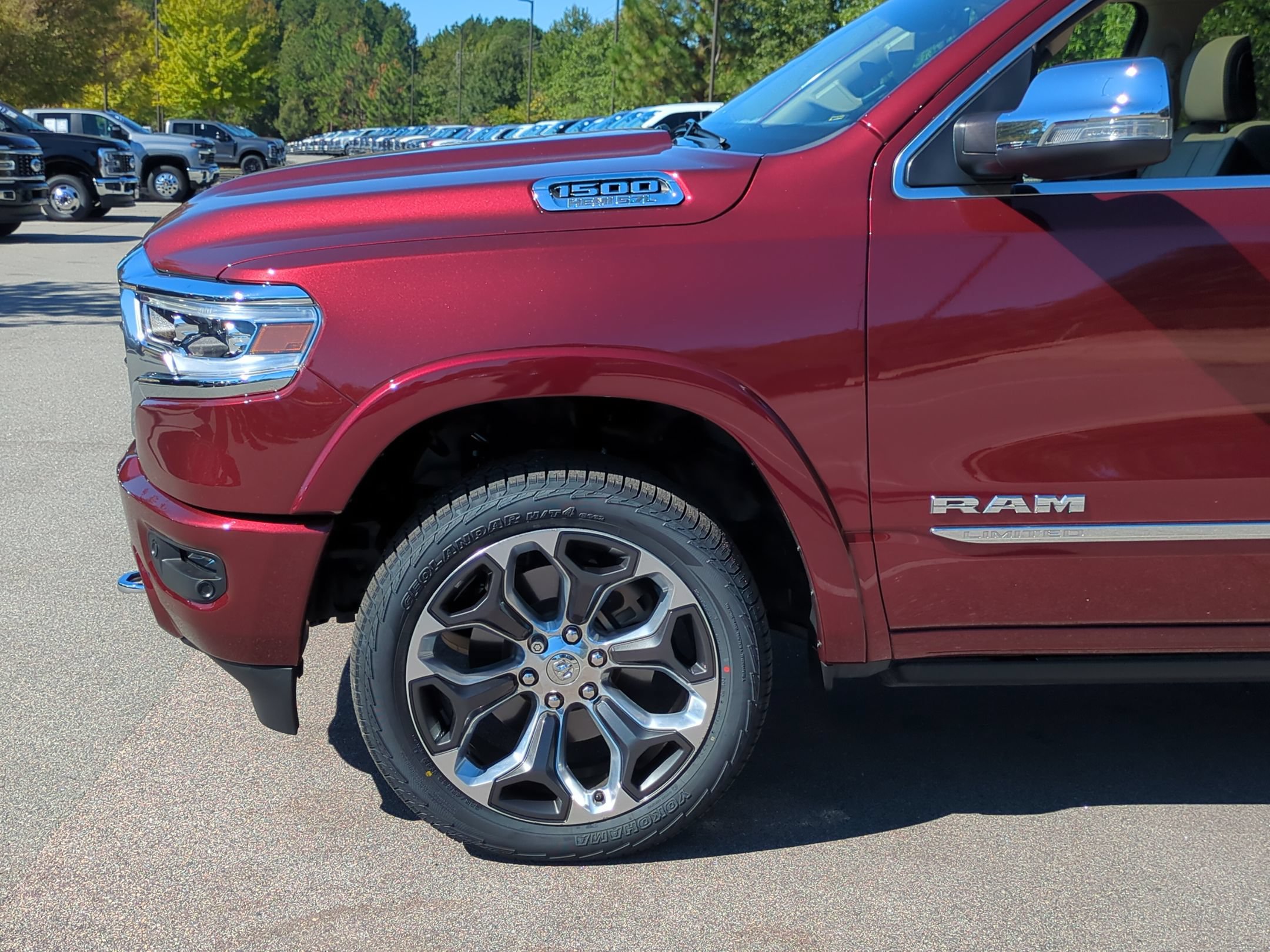 Used 2019 RAM 1500 Limited AWD/4WD image 11