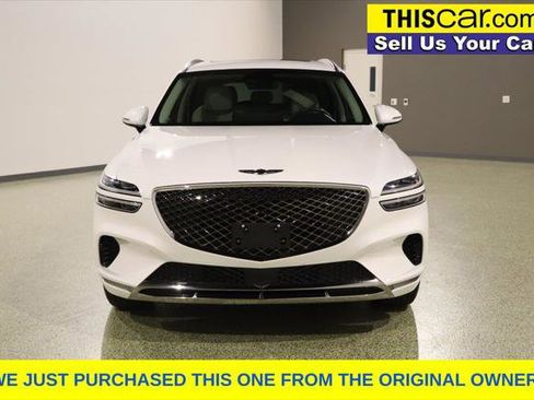 Used 2025 Genesis GV70 2.5T w/ Select Package AWD/4WD image 3
