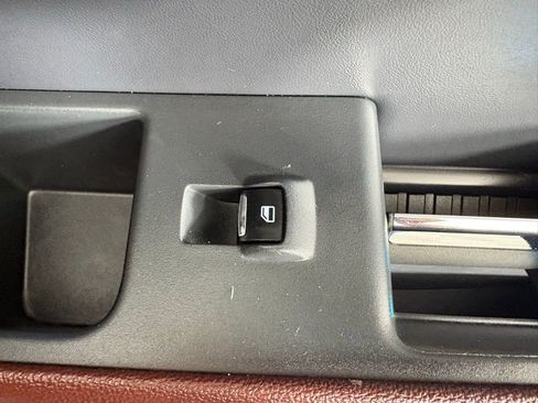 Used 2024 Ford Expedition Limited AWD/4WD image 53