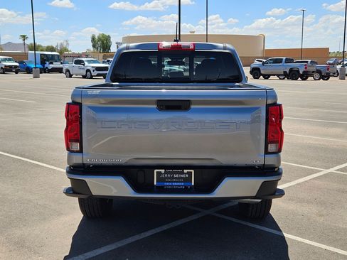 Certified 2024 Chevrolet Colorado LT w/ LT Convenience Package II RWD image 4