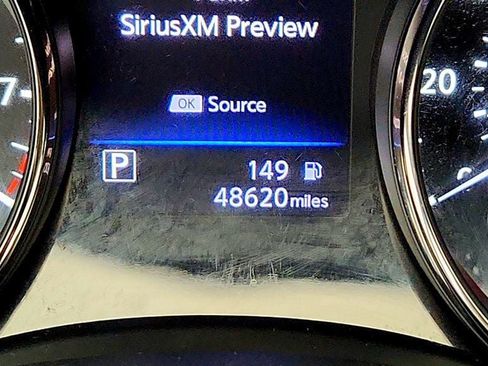 Used 2018 Nissan Rogue SV w/ Premium Package AWD/4WD image 14