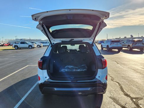 New 2026 GMC Terrain AT4 w/ Convenience Package III image 7