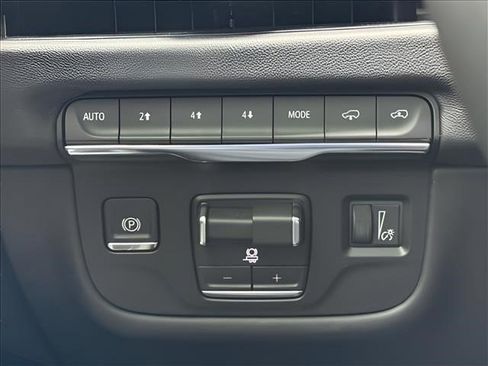 Used 2026 Cadillac Escalade Platinum Sport AWD/4WD image 25