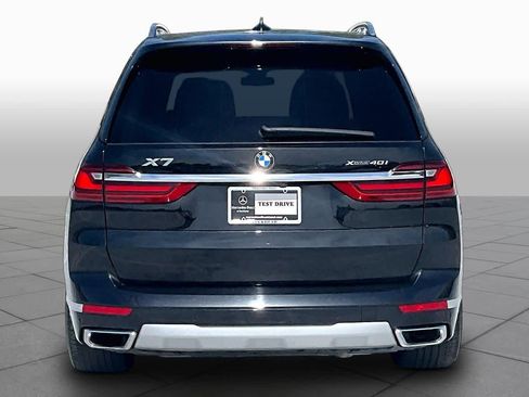 Used 2022 BMW X7 xDrive40i w/ Premium Package AWD/4WD image 5