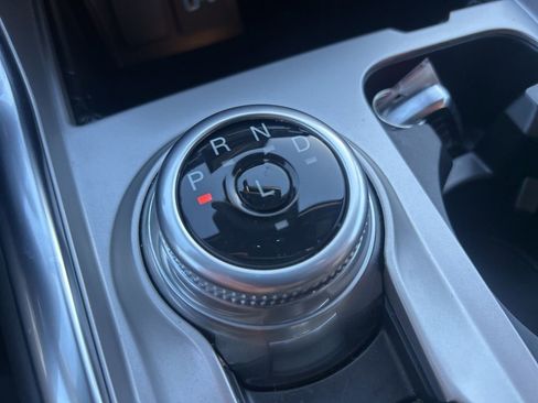 Used 2022 Ford Explorer Platinum w/ Equipment Group 601A image 34