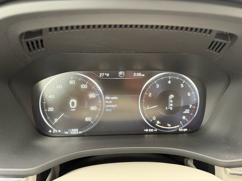 Used 2020 Volvo XC60 T5 Momentum image 27