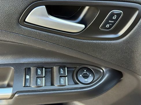 Used 2019 Ford Escape SEL AWD/4WD image 14