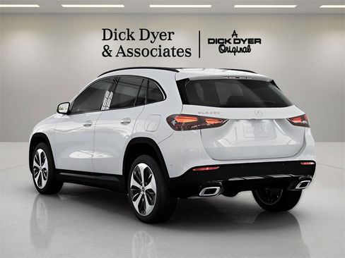 Used 2026 Mercedes-Benz GLA 250 image 17