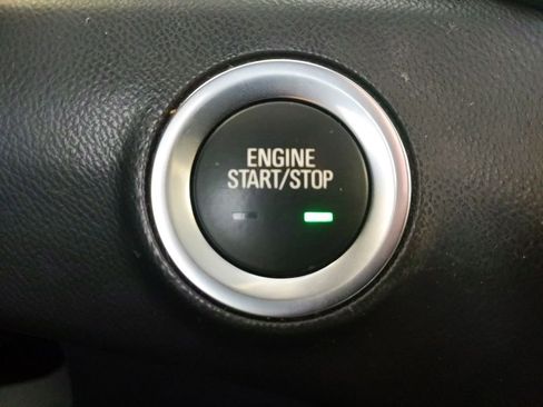 Used 2019 GMC Terrain SLE w/ Driver Convenience Package FWD image 24