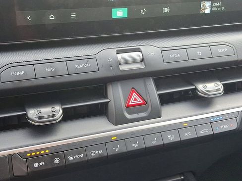 Used 2025 Kia K4 LX image 16