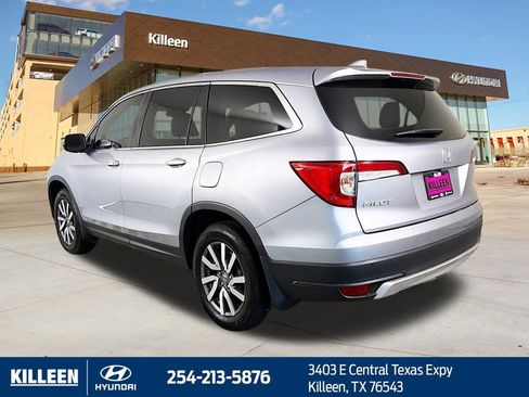Used 2021 Honda Pilot EX image 5