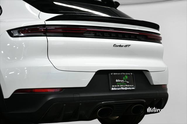 Used 2024 Porsche Cayenne Turbo GT AWD/4WD image 5