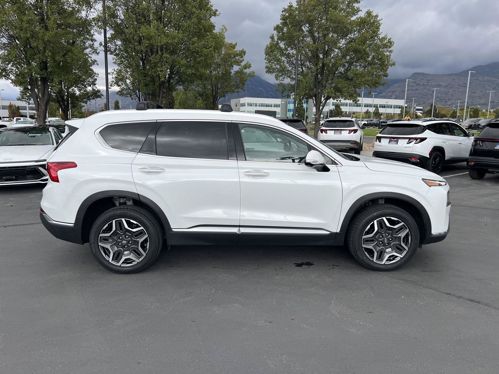 Certified 2023 Hyundai Santa Fe Limited AWD/4WD image 17
