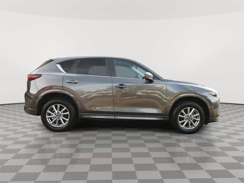 Used 2025 MAZDA CX-5 AWD 2.5 S w/ Preferred Package image 8