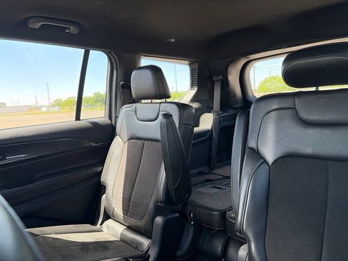 Used 2021 Jeep Grand Cherokee L Laredo AWD/4WD image 30