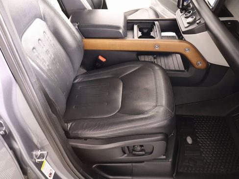 Used 2020 Land Rover Defender 110 HSE image 13