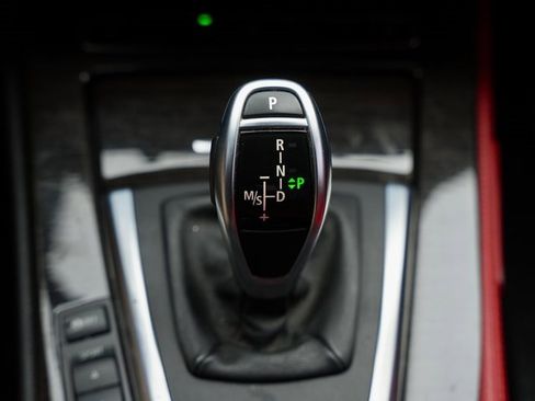 Used 2015 BMW Z4 sDrive35i image 18